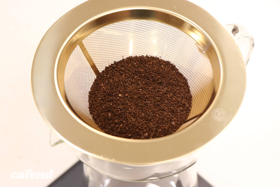 新生coresの“本気”が詰まった『ゴールドコーンフィルター＆サーバー』でコーヒーライフを豊かに！／cores新製品レビューVol.1