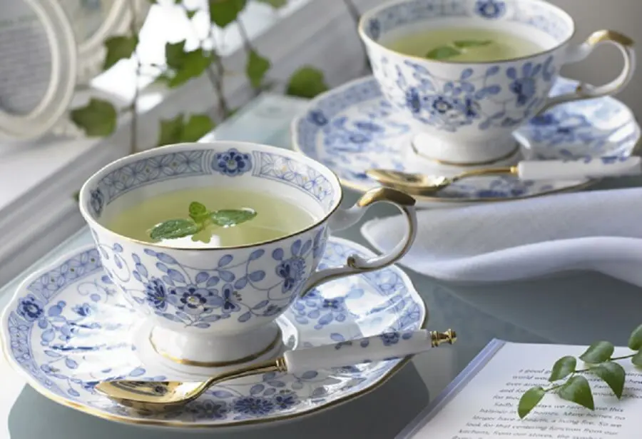 NARUMI(ナルミ) カップ ソーサー セット ルーシーガーデン 210cc ベリー柄 5柄セット かわいい おしゃれ レリーフ ティー ナルミ(NARUMI)&frasl;ルーシーガーデン (Lucy\u0027s Garden) －ナルミ公式