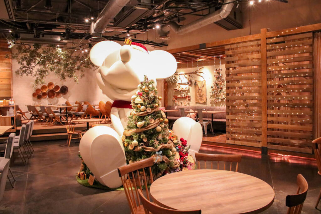 ディズニーの世界で味わうクリスマス！Disney HARVEST MARKETが贈る